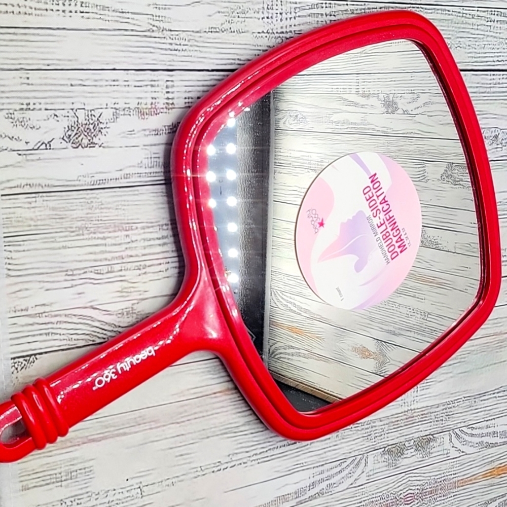 handheld mirror